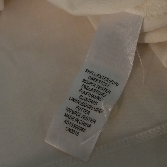 Adrianna Papell Womans Sz L Ivory Eyelet Flutter Sleeve Top Blouse Overlay - Picture 8 of 10